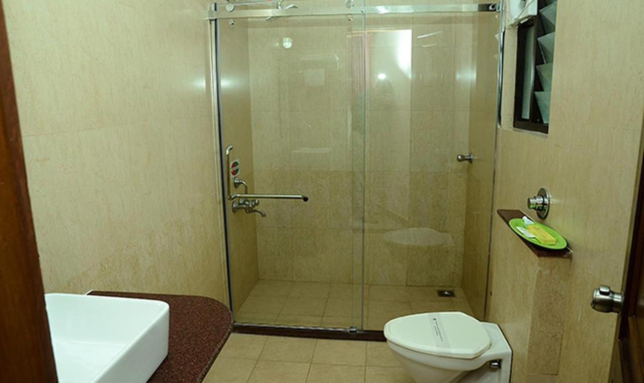 Metro Plaza Hotel By Rak Rooms, Mangaluru Kültér fotó