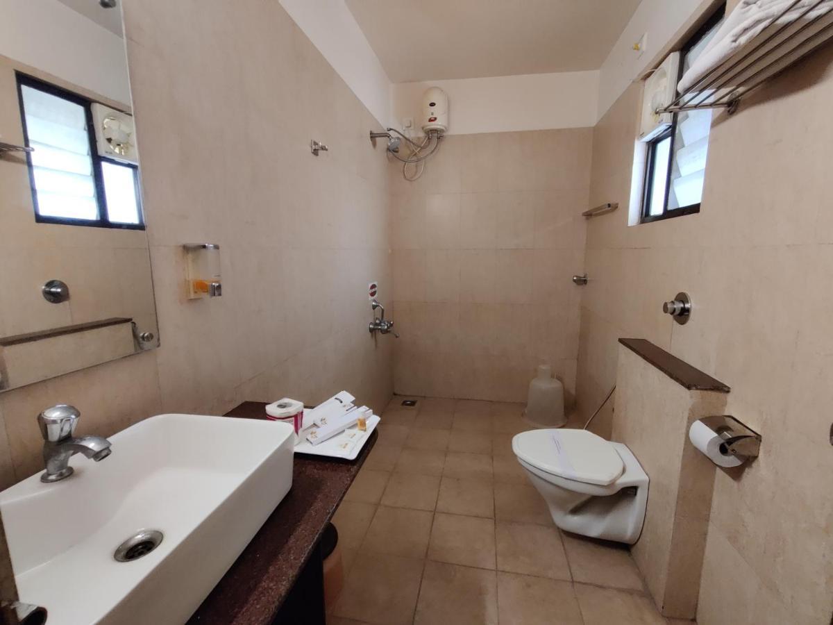 Metro Plaza Hotel By Rak Rooms, Mangaluru Kültér fotó