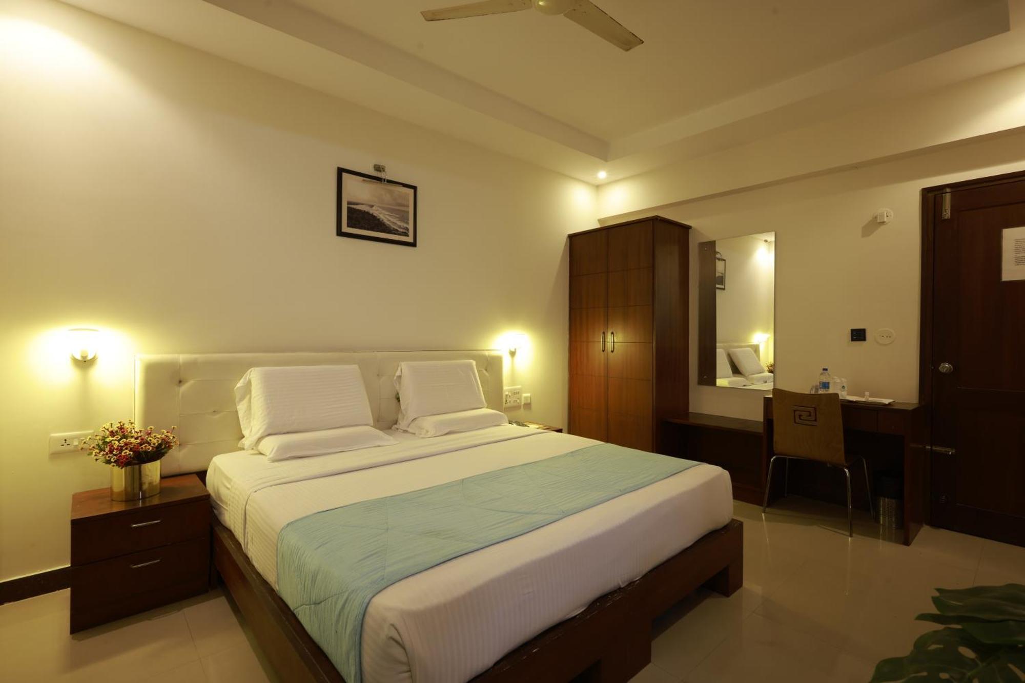 Metro Plaza Hotel By Rak Rooms, Mangaluru Kültér fotó