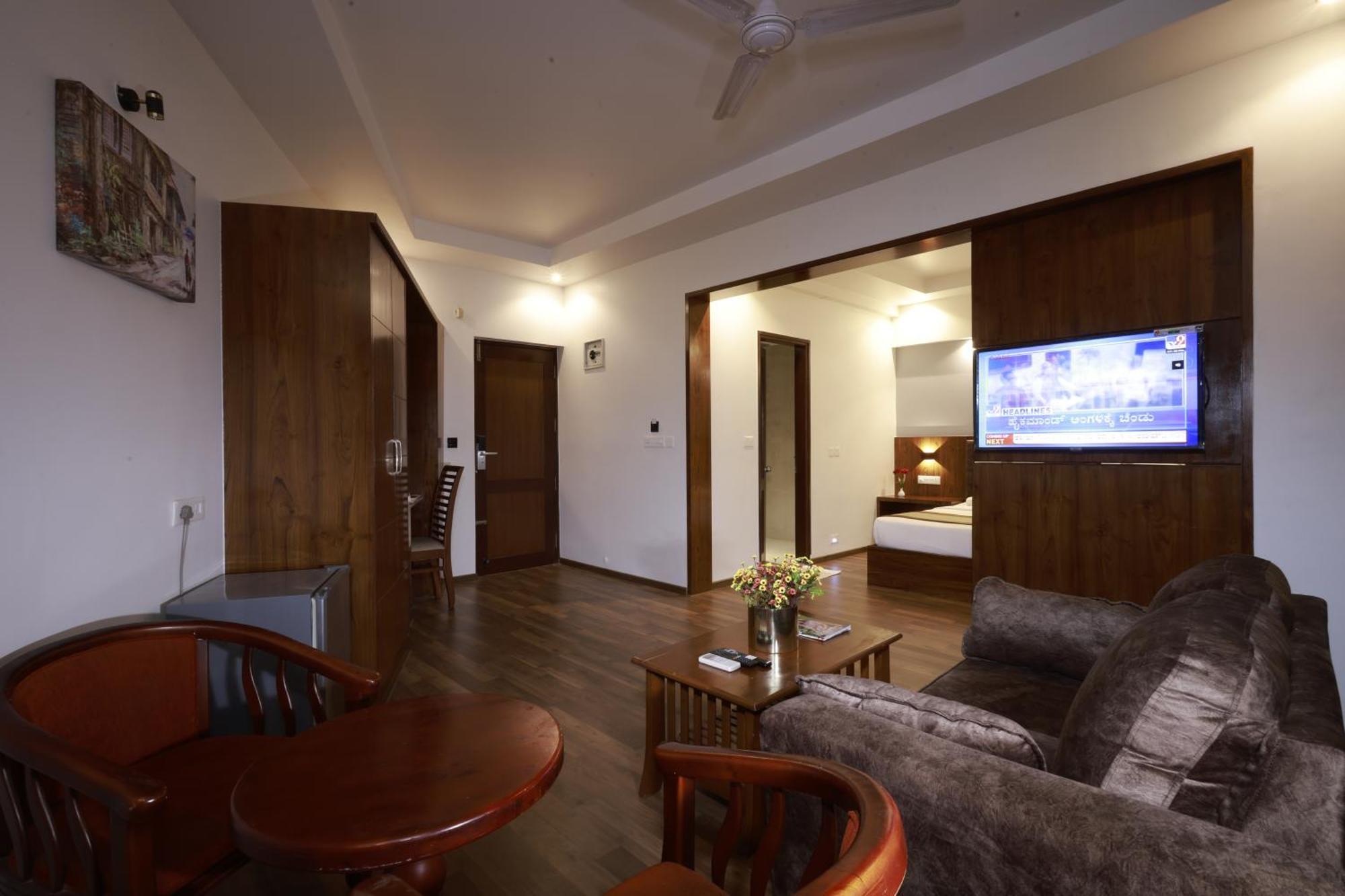 Metro Plaza Hotel By Rak Rooms, Mangaluru Kültér fotó